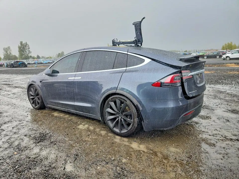2017 TESLA MODEL X   