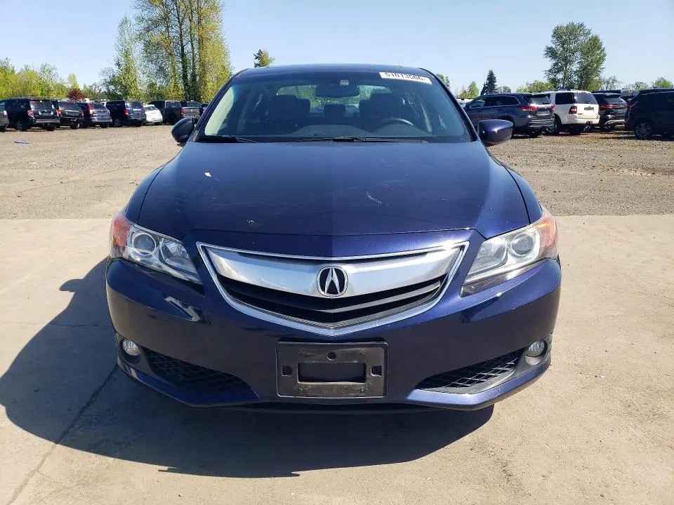 2013 ACURA ILX 20 PREMIUM  