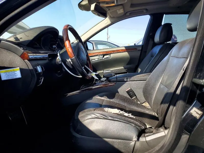 2013 MERCEDES-BENZ S 550  