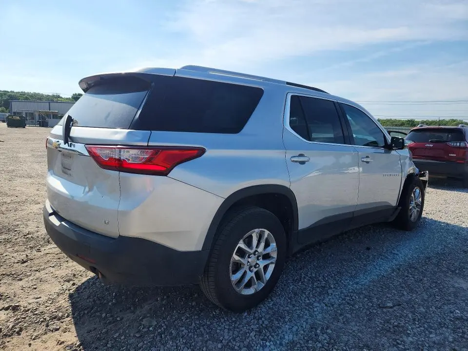 2018 CHEVROLET TRAVERSE LT  