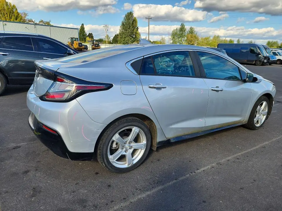 2017 CHEVROLET VOLT LT  