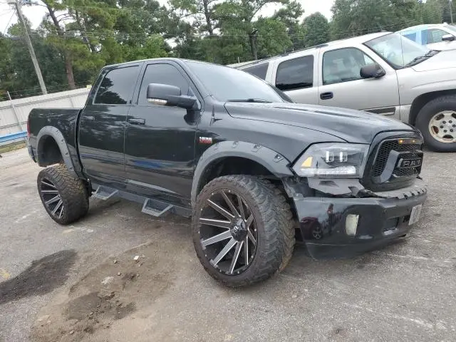 2015 RAM 1500 SLT  