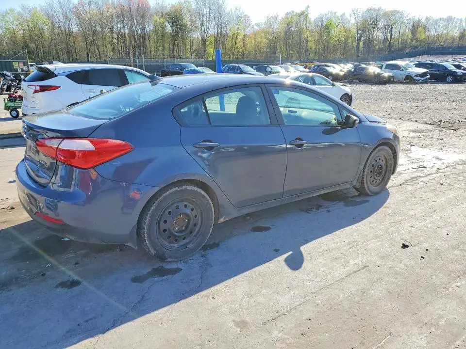 2016 KIA FORTE LX  
