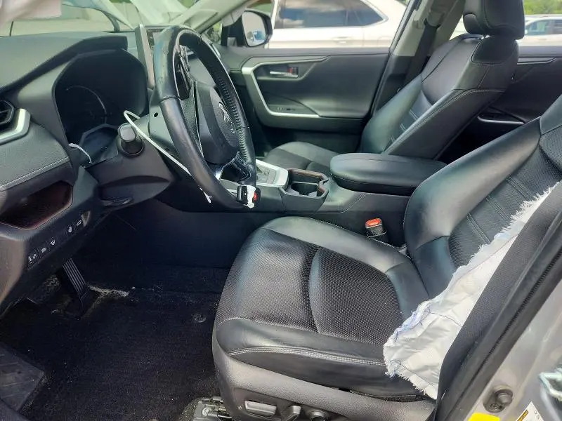 2020 TOYOTA RAV4 LIMITED  