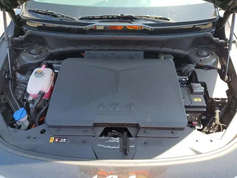 2025 KIA NIRO WIND  