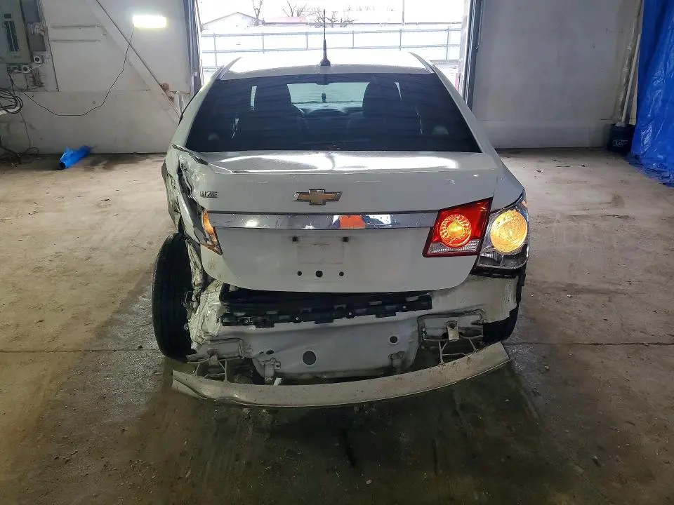 2011 CHEVROLET CRUZE LS  