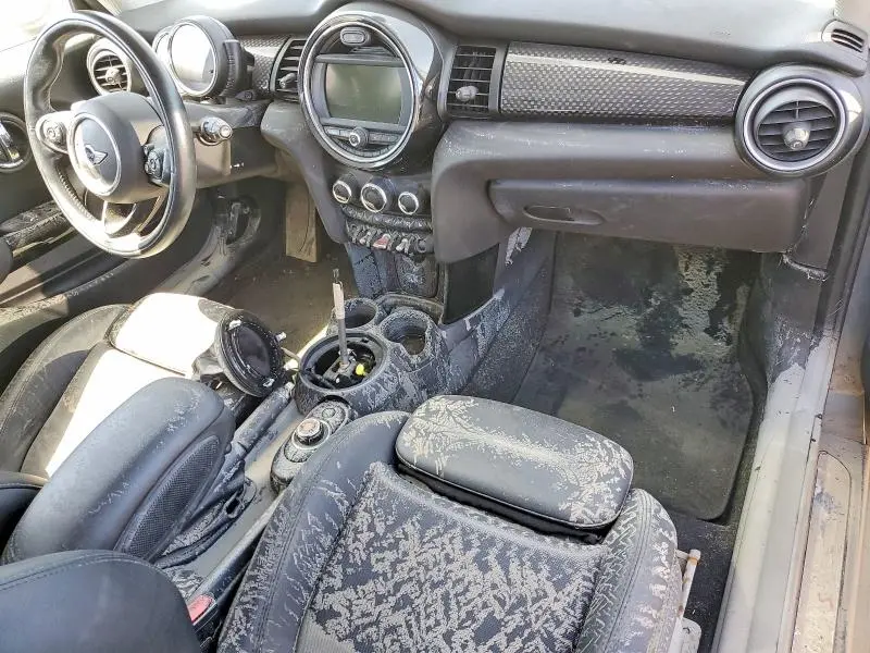 2015 MINI COOPER S  