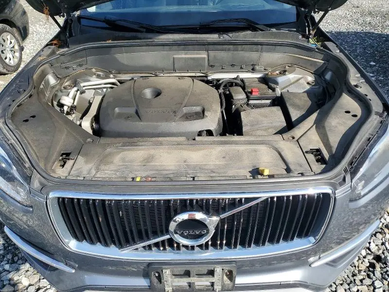 2016 VOLVO XC90 T6  
