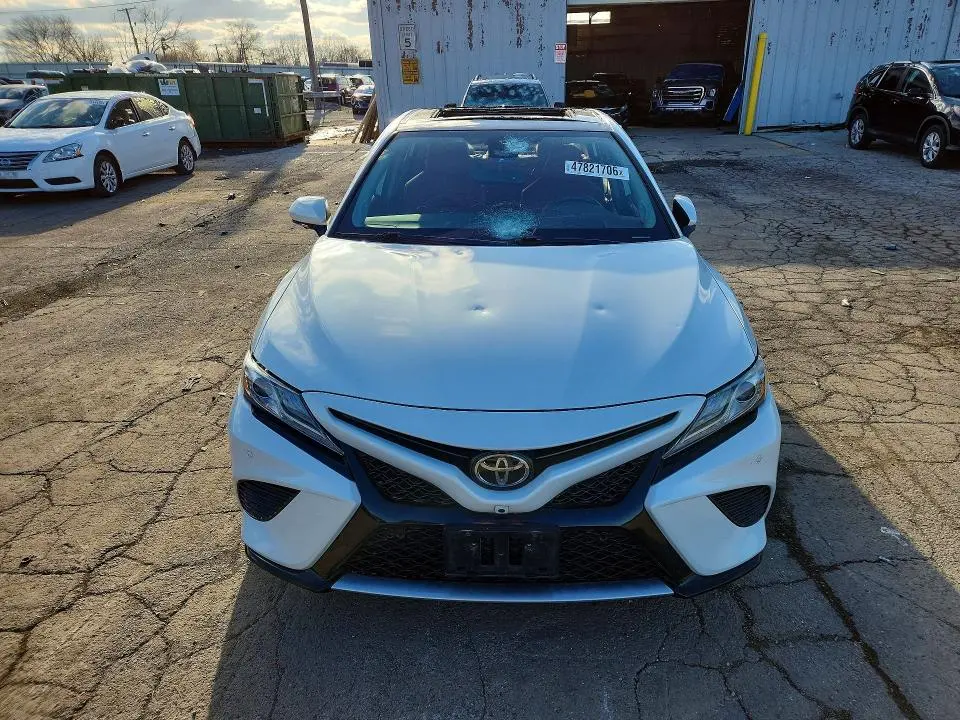 2019 TOYOTA CAMRY XSE V6  