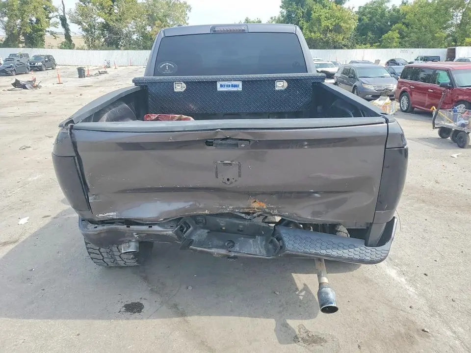 2015 RAM 1500 ST  