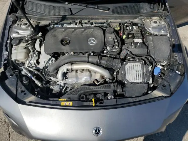 2025 MERCEDES-BENZ CLA 250 4MATIC  