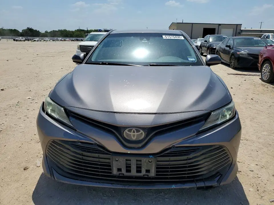 2019 TOYOTA CAMRY LE  