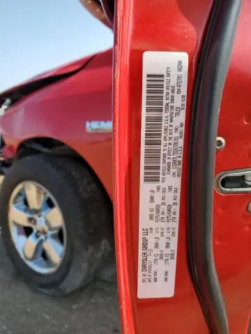 2013 RAM 1500 SLT