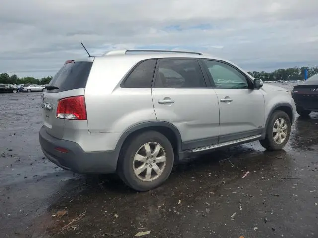 2012 KIA SORENTO BASE  