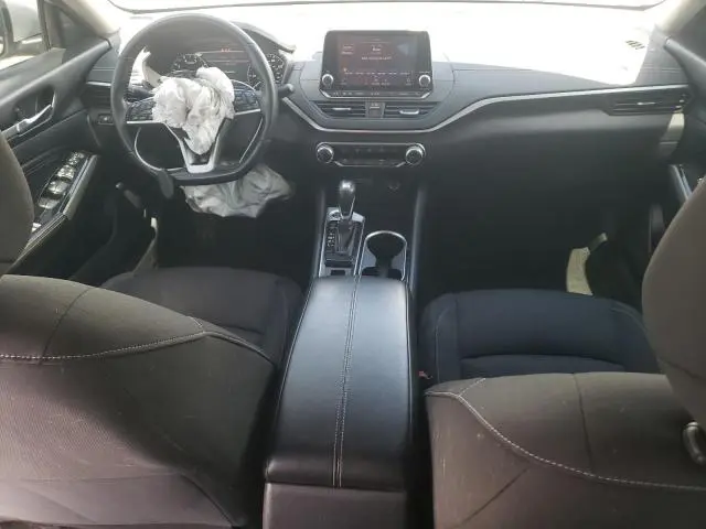 2022 NISSAN ALTIMA SV  