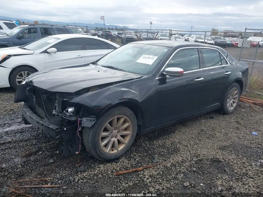2012 CHRYSLER 300 LIMITED