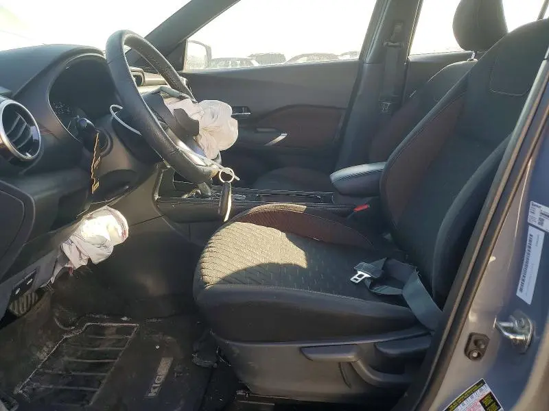 2022 NISSAN KICKS SR  