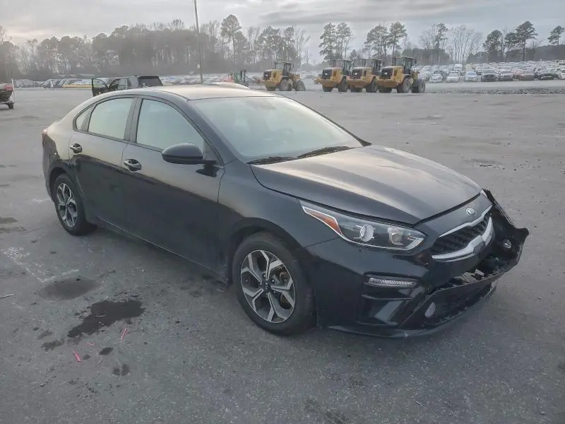 2021 KIA FORTE FE  