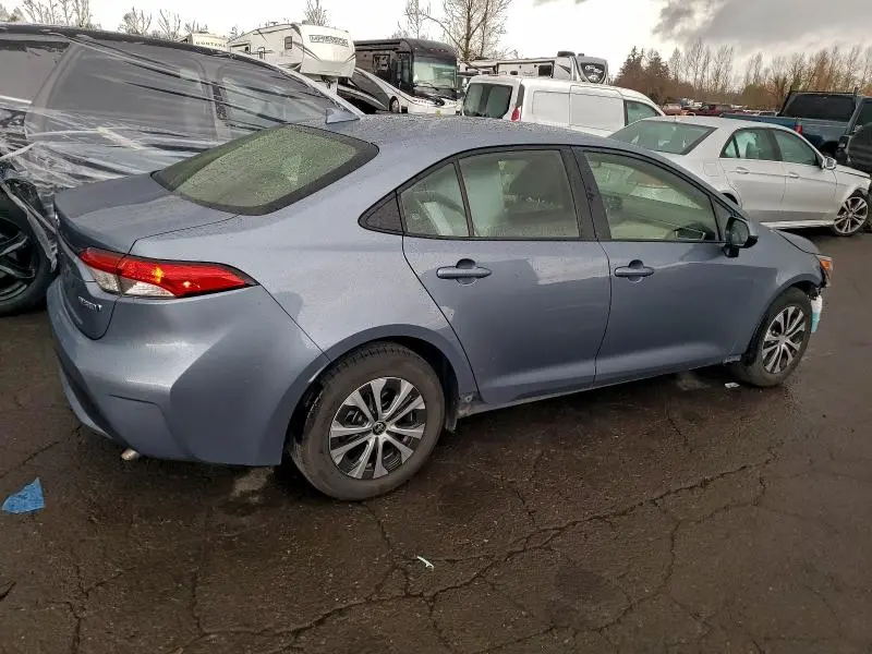 2022 TOYOTA COROLLA LE  