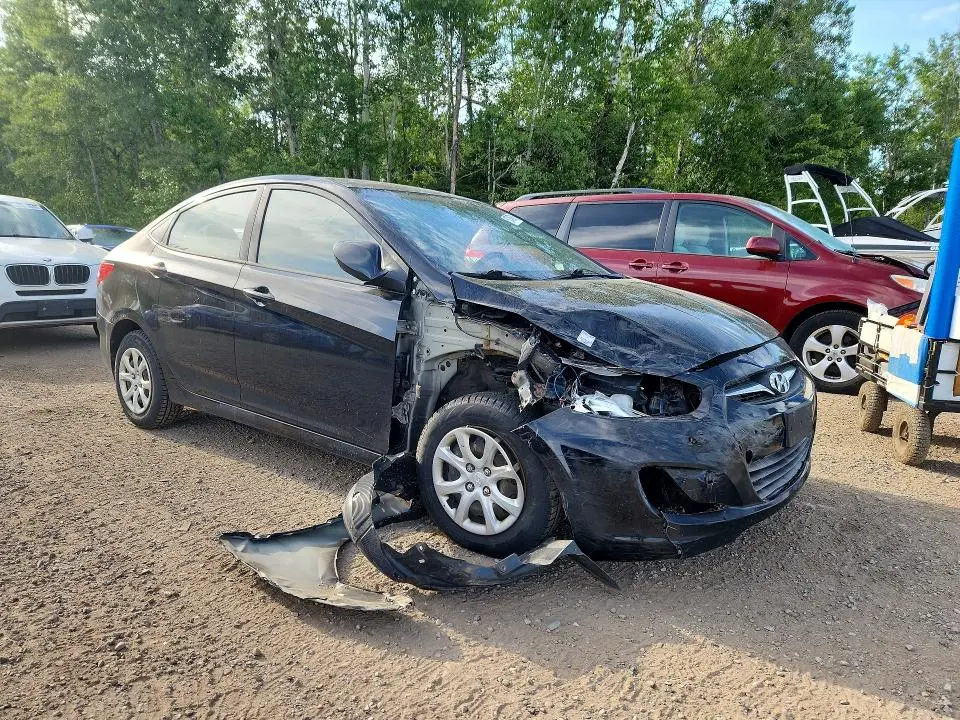 2012 HYUNDAI ACCENT GLS  
