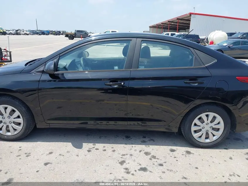 2020 HYUNDAI ACCENT SE