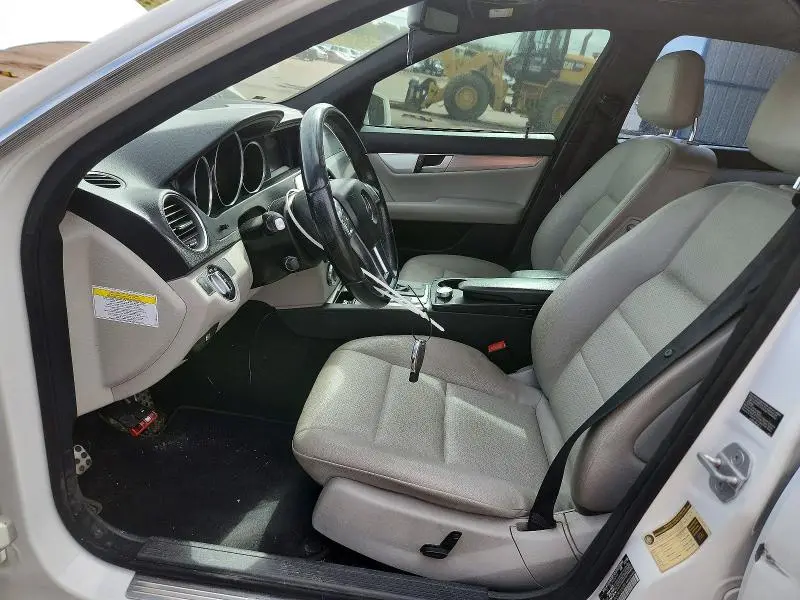 2013 MERCEDES-BENZ C 250  