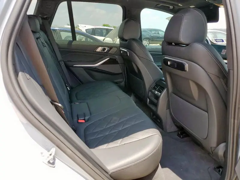 2024 BMW X5 SDRIVE 40I  