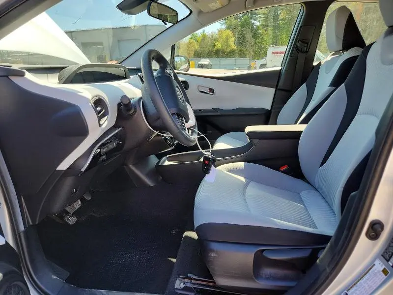 2018 TOYOTA PRIUS TWO  