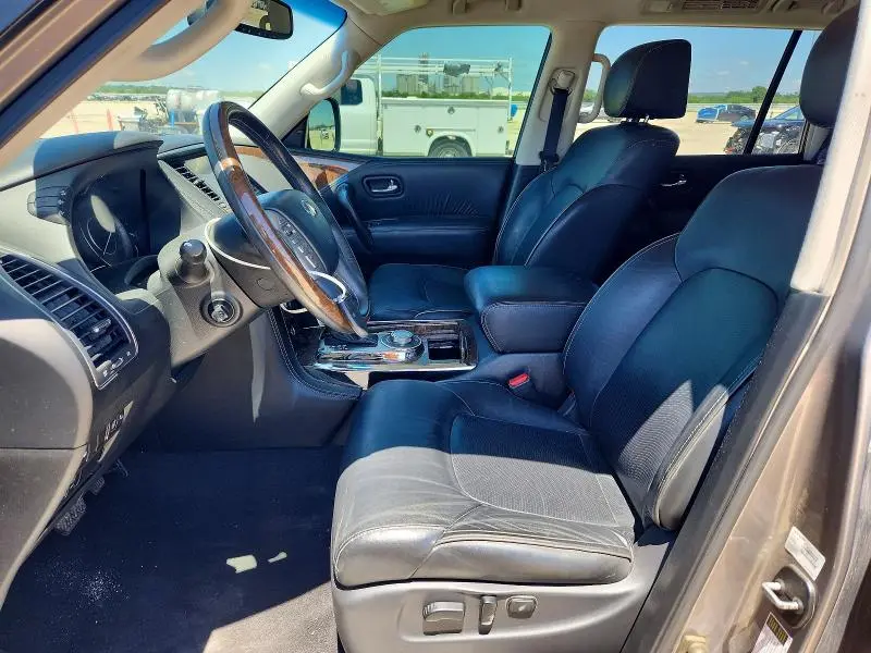2017 INFINITI QX80 BASE  