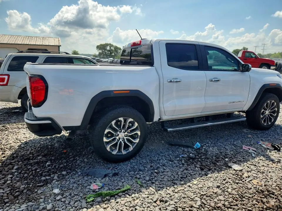 2023 GMC CANYON DENALI  
