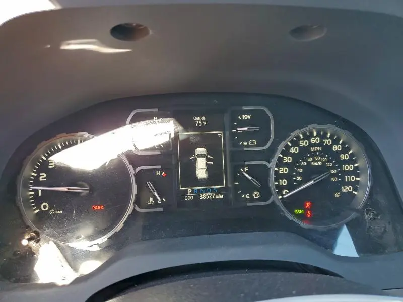 2021 TOYOTA TUNDRA CREWMAX SR5  