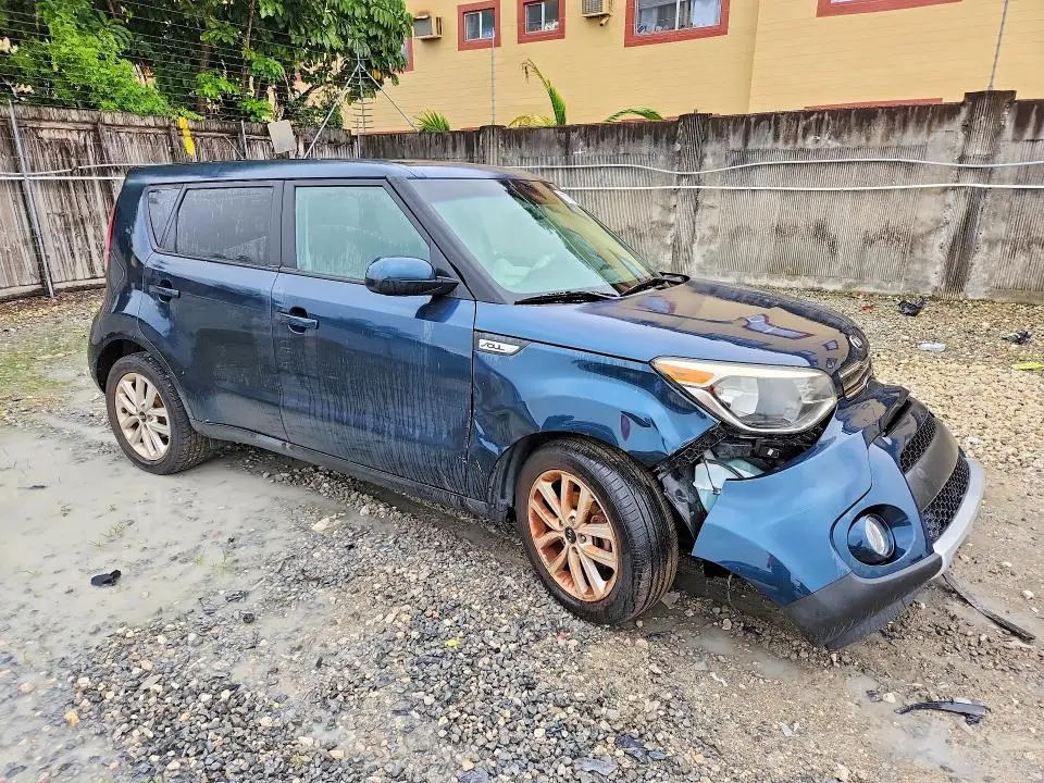 2018 KIA SOUL +  