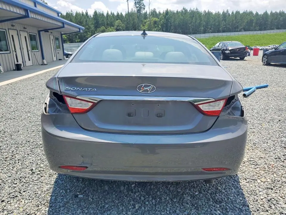 2012 HYUNDAI SONATA GLS  
