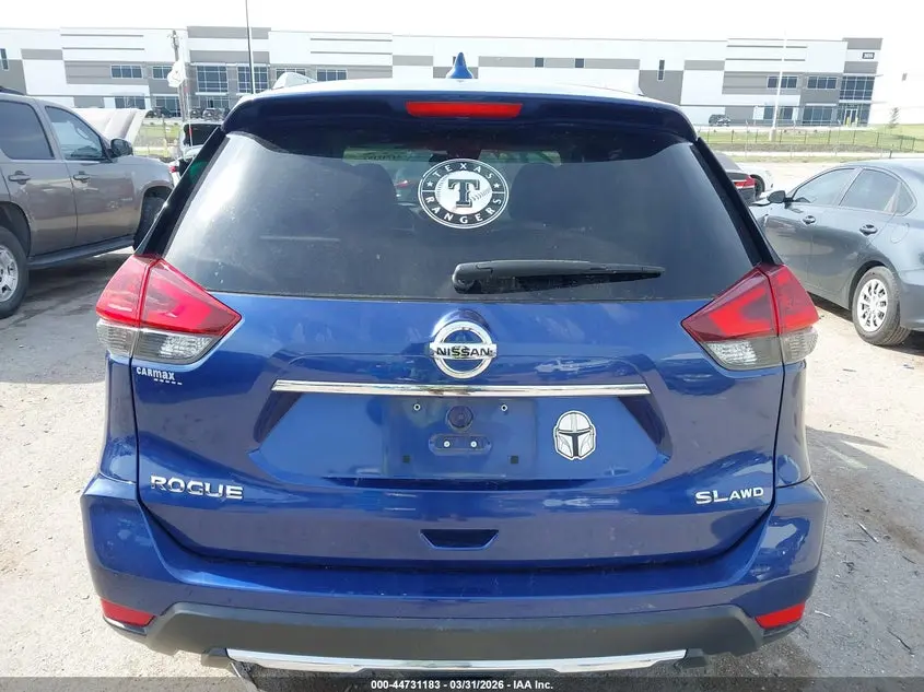 2018 NISSAN ROGUE SL