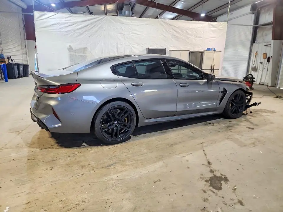 2025 BMW M8   