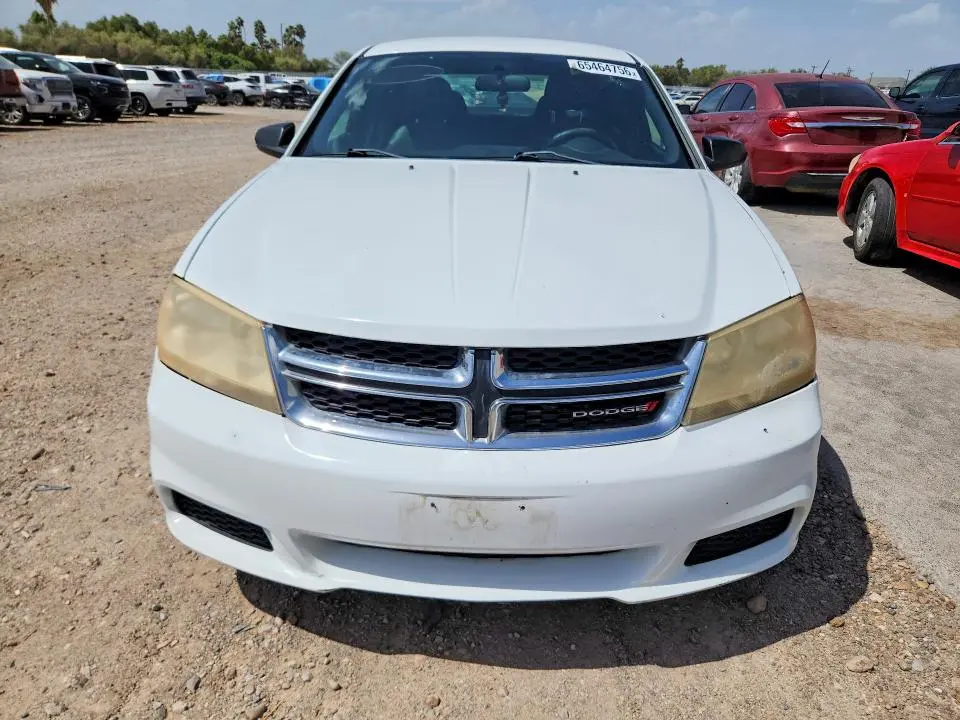 2013 DODGE AVENGER SE  