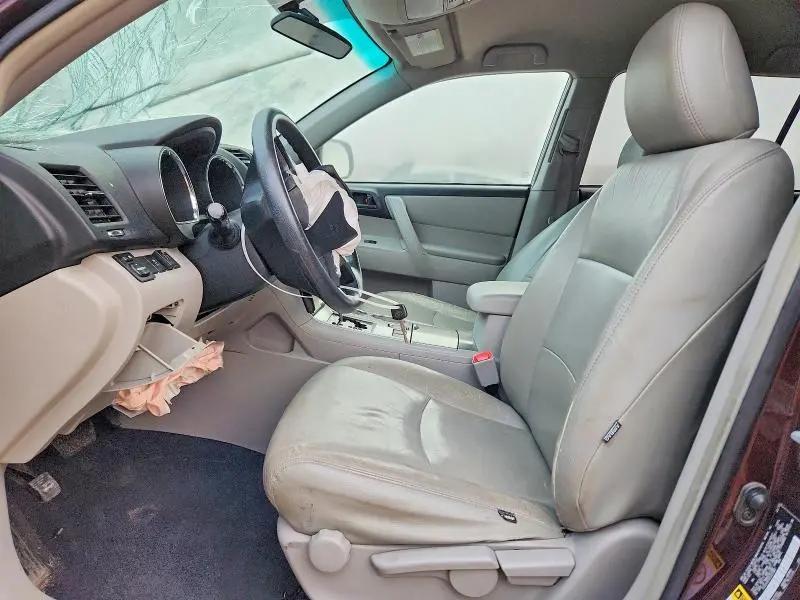 2012 TOYOTA HIGHLANDER BASE  