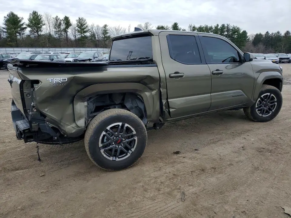 2024 TOYOTA TACOMA TRD SPORT  