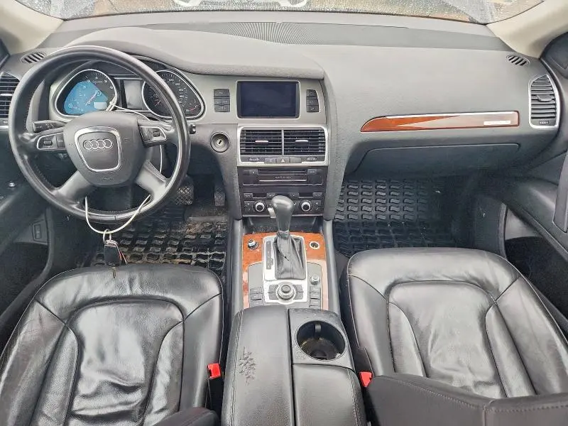 2010 AUDI Q7 PREMIUM PLUS  