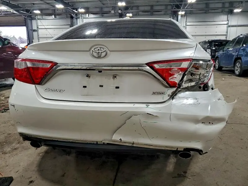 2017 TOYOTA CAMRY XSE  