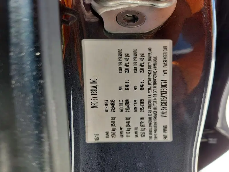2019 TESLA MODEL 3   