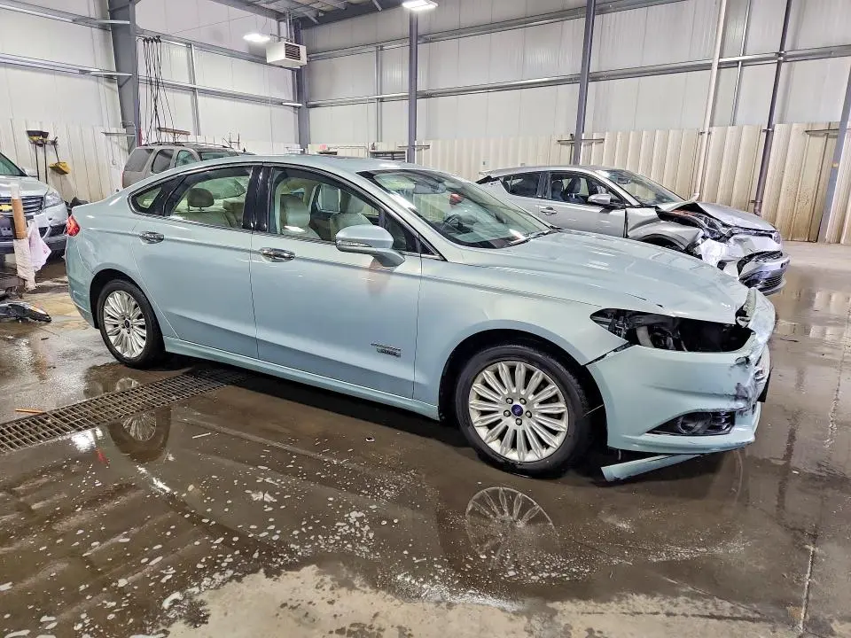 2013 FORD FUSION SE PHEV  