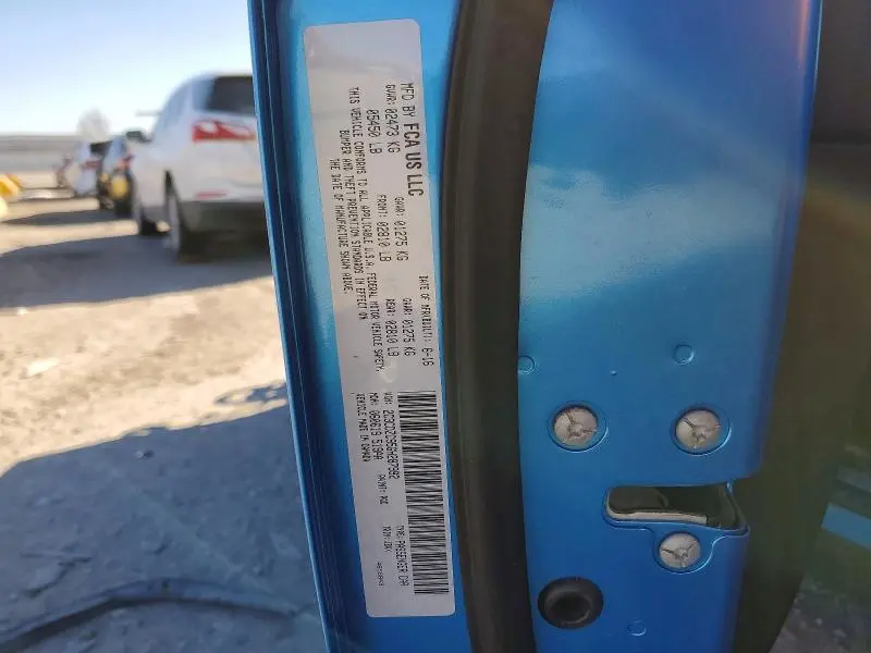 2016 DODGE CHALLENGER SRT HELLCAT  