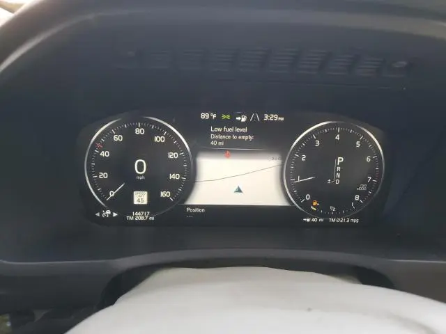 2019 VOLVO XC90 T6 MOMENTUM