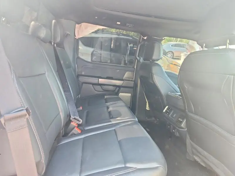 2024 FORD F150 XLT  