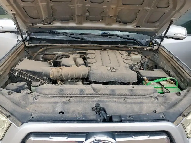 2013 TOYOTA 4RUNNER SR5  