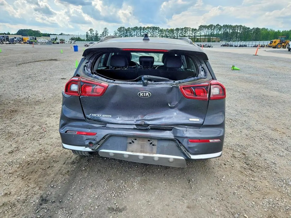 2018 KIA NIRO EX  