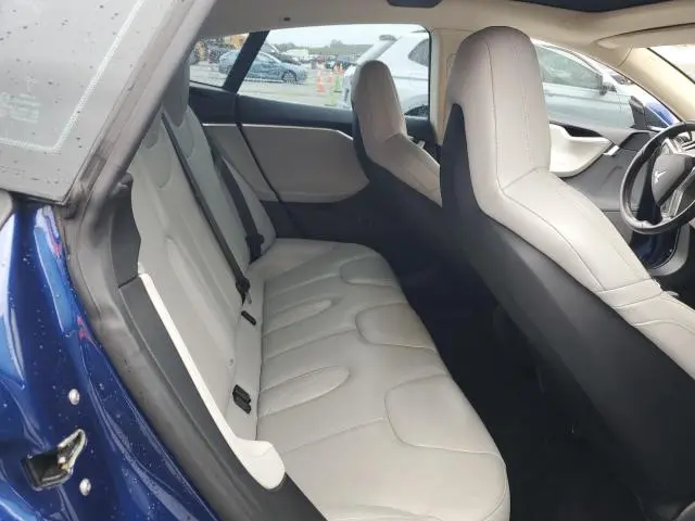 2015 TESLA MODEL S 70D  