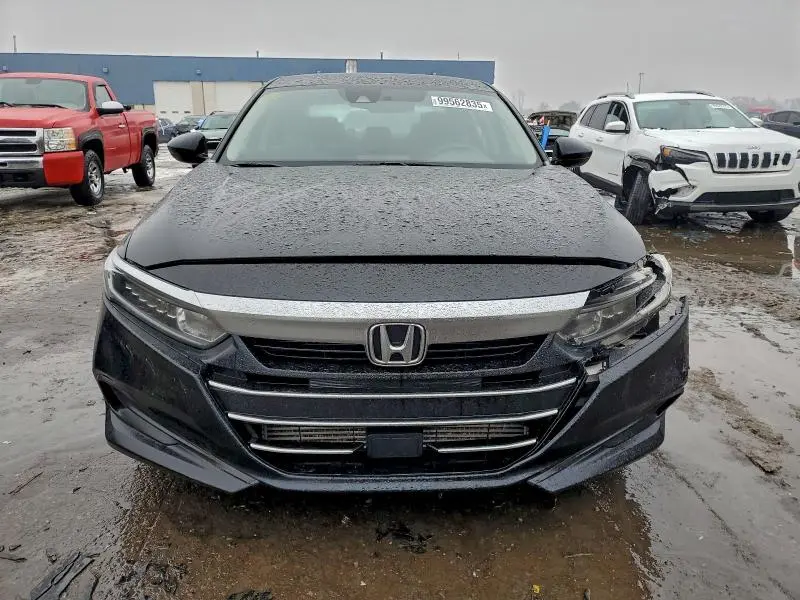 2021 HONDA ACCORD LX  