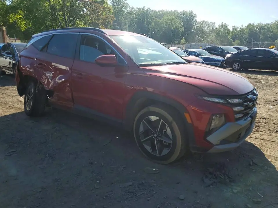 2025 HYUNDAI TUCSON SEL  
